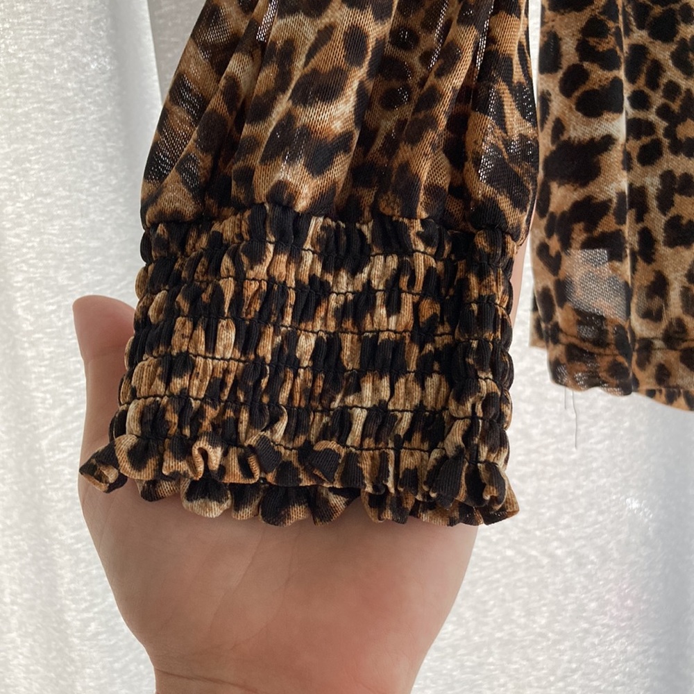 Leopard blouse - Picture 4 of 5